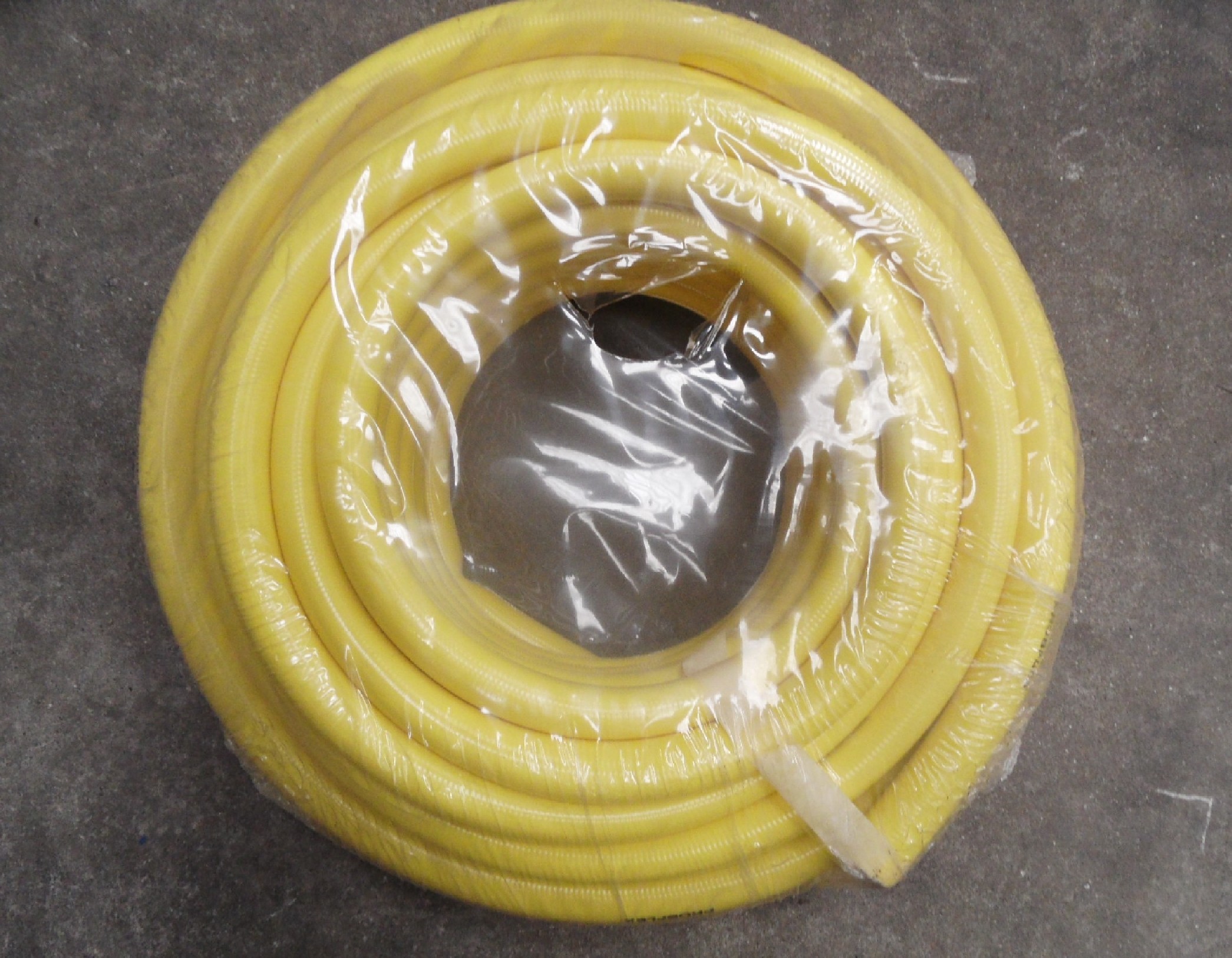 Tuyau d'arrosage Tubiroll tricoté antivrille jaune 25m diam 25mm